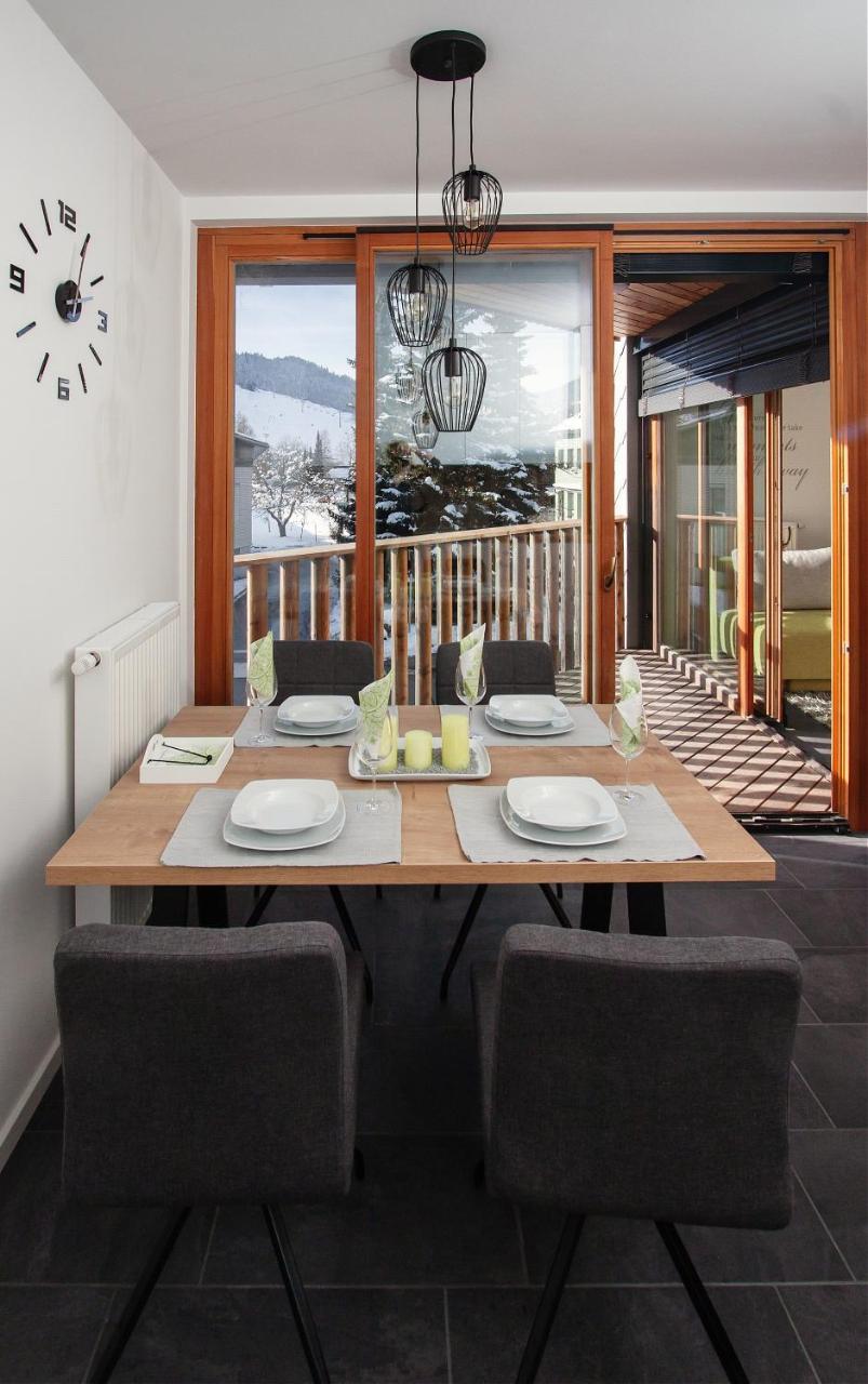 Apartment Amber, Kranjska Gora - Center Екстер'єр фото